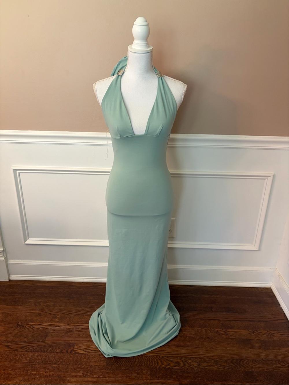 NWT Peppermayo Fern Valley Sage Halter Maxi Dress Size US 4 / Small